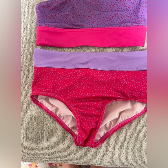 ✨Kids Nike Swim Suit Bikini Size M - Picture 4 of 10